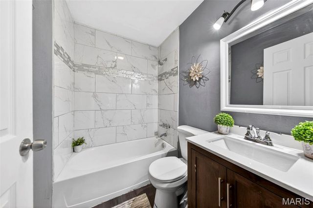10732 Saint Francis Lane, St Ann, MO 63074