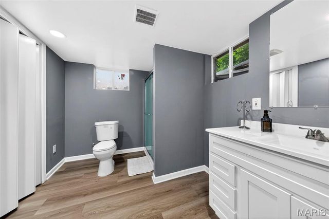10732 Saint Francis Lane, St Ann, MO 63074