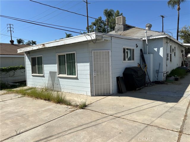 3432 Russell, Riverside, CA 92501