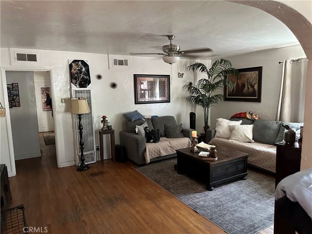 3432 Russell, Riverside, CA 92501