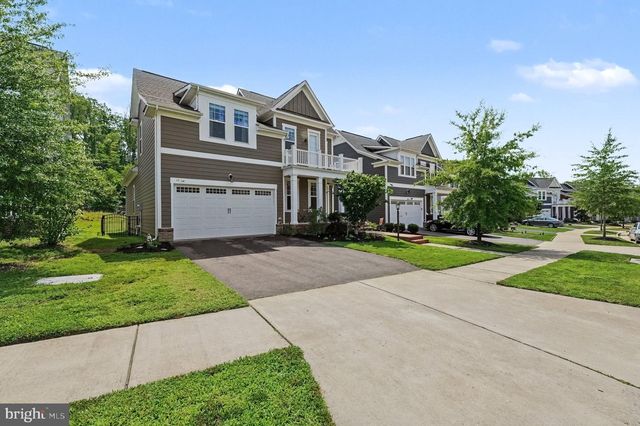 17929 WOODS DR, Dumfries, VA 22026