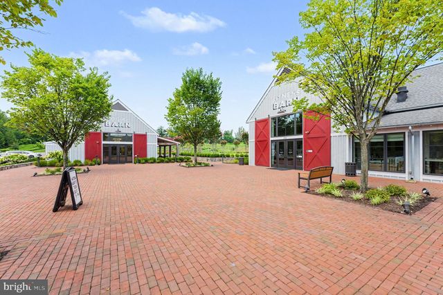 17929 WOODS DR, Dumfries, VA 22026