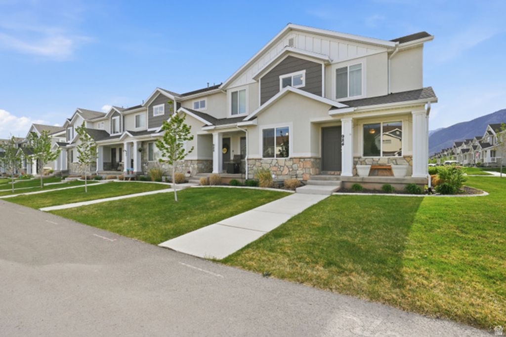 984 N CENTER ST, Santaquin, UT 84655