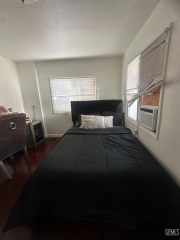 201 McCord Avenue 52, Bakersfield, CA 93308