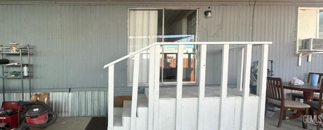 201 McCord Avenue 52, Bakersfield, CA 93308