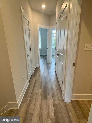 201 POMEGRANATE LN, Frederick, MD 21701