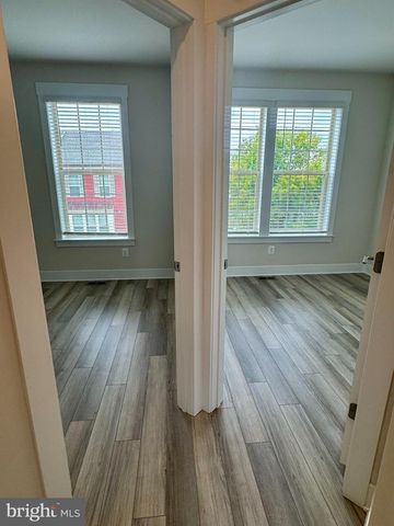 201 POMEGRANATE LN, Frederick, MD 21701