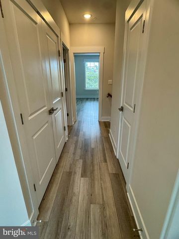 201 POMEGRANATE LN, Frederick, MD 21701