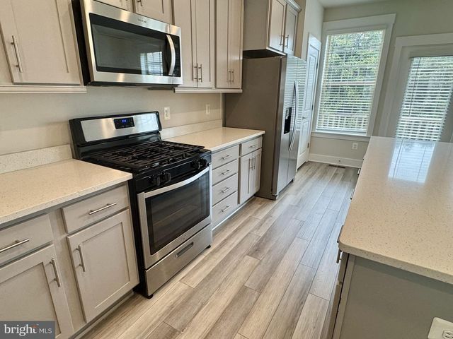 201 POMEGRANATE LN, Frederick, MD 21701