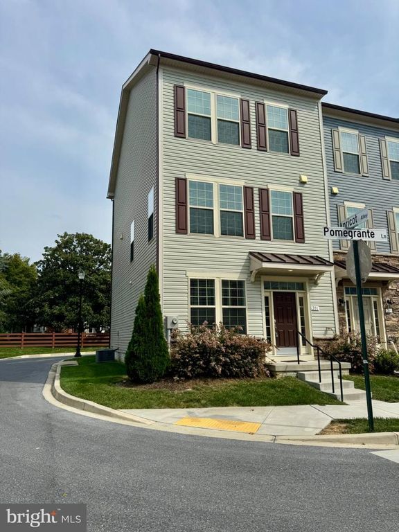 201 POMEGRANATE LN, Frederick, MD 21701
