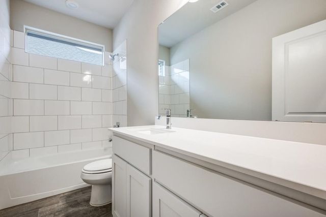 3077 Lionsgate Drive, Argyle, TX 76226