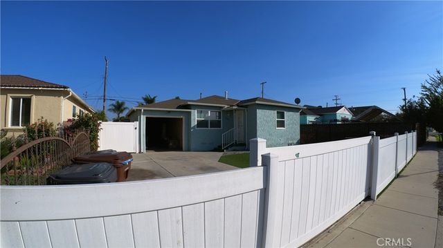 1808 N Grape, Compton, CA 90222