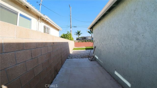 1808 N Grape, Compton, CA 90222