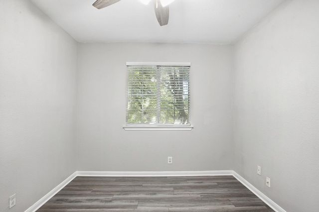 21414 Grand National Ave, Pflugerville, TX 78660