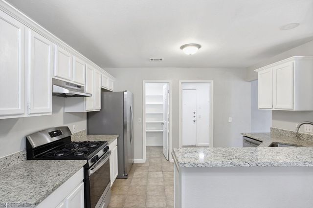 21414 Grand National Ave, Pflugerville, TX 78660