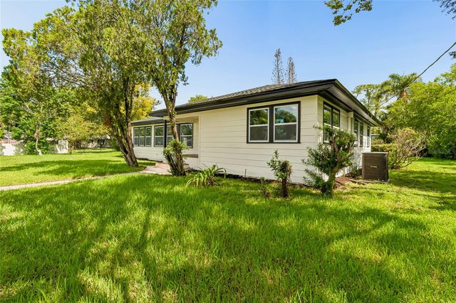 400 PLUMOSA DRIVE, Sanford, FL 32771