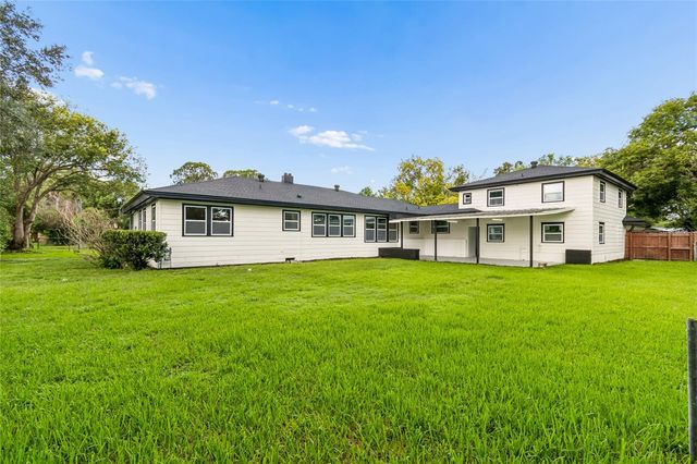 400 PLUMOSA DRIVE, Sanford, FL 32771