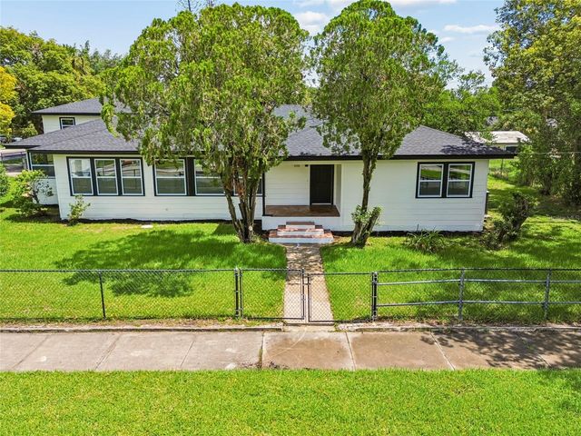 400 PLUMOSA DRIVE, Sanford, FL 32771