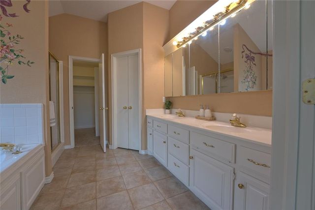 3608 Buckingham Drive, Norman, OK 73072
