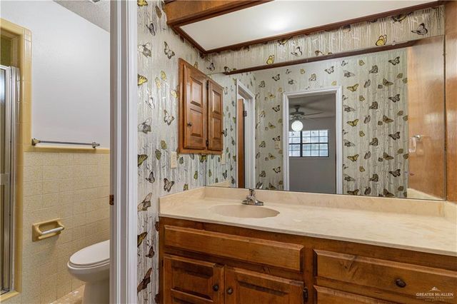 904 S 4th Circle, Mcallen, TX 78501