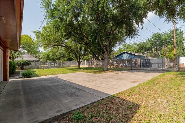 904 S 4th Circle, Mcallen, TX 78501