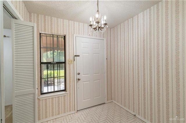 904 S 4th Circle, Mcallen, TX 78501