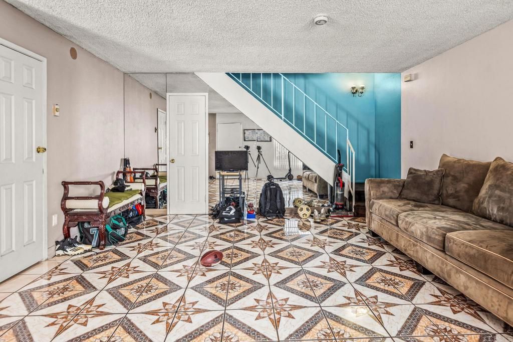 6886 Parkside Avenue, San Diego, CA 92139 — photo 5