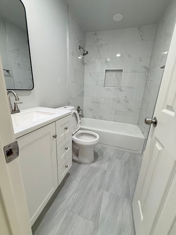 847 E Powell Avenue, Fort Worth, TX 76104