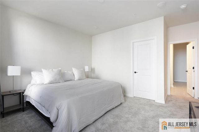 228 Peyton Place 121, New Brunswick, NJ 08901