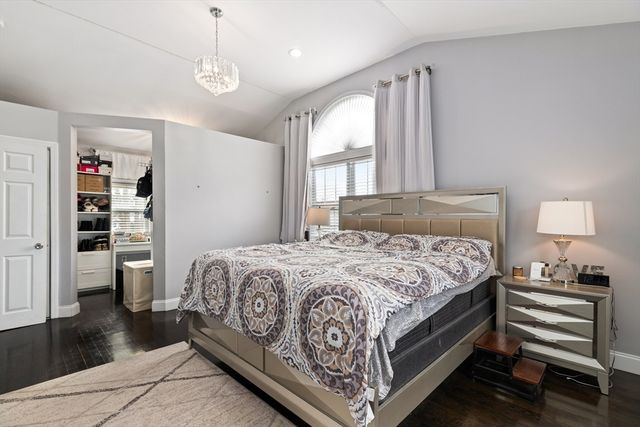 4 Park Rd, Brockton, MA 02301