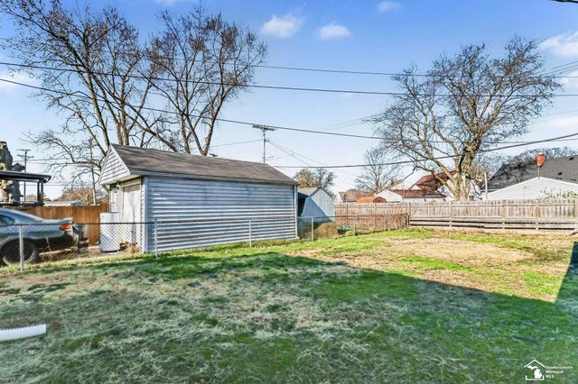 974 Woodville Avenue, Monroe, MI 48161