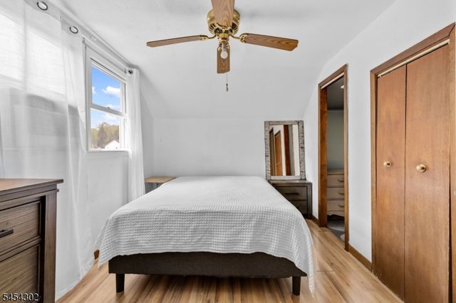 34 Roosevelt Ave, Parsippany-troy Hills Twp., NJ 07034