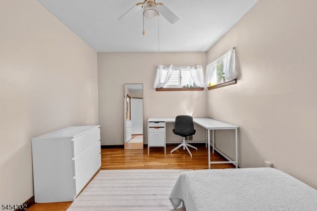 34 Roosevelt Ave, Parsippany-troy Hills Twp., NJ 07034