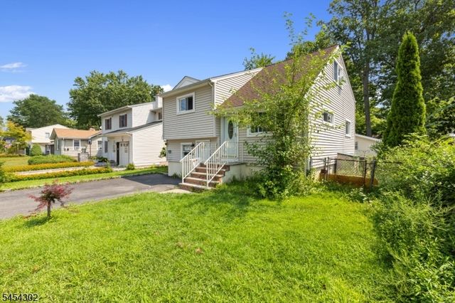 34 Roosevelt Ave, Parsippany-troy Hills Twp., NJ 07034