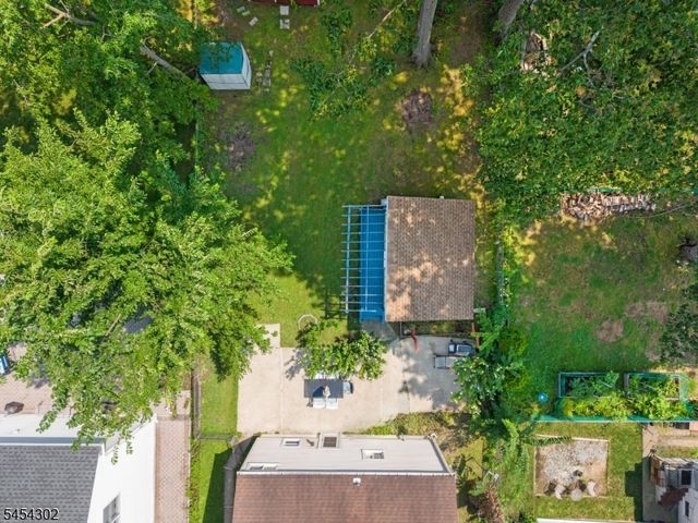 34 Roosevelt Ave, Parsippany-troy Hills Twp., NJ 07034