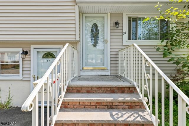 34 Roosevelt Ave, Parsippany-troy Hills Twp., NJ 07034