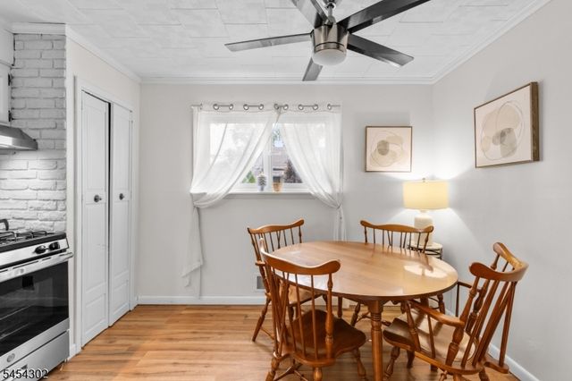 34 Roosevelt Ave, Parsippany-troy Hills Twp., NJ 07034