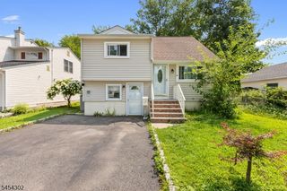 34 Roosevelt Ave, Parsippany-troy Hills Twp., NJ 07034