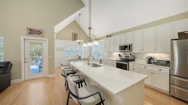 5007 2ND AVENUE, Holmes Beach, FL 34217