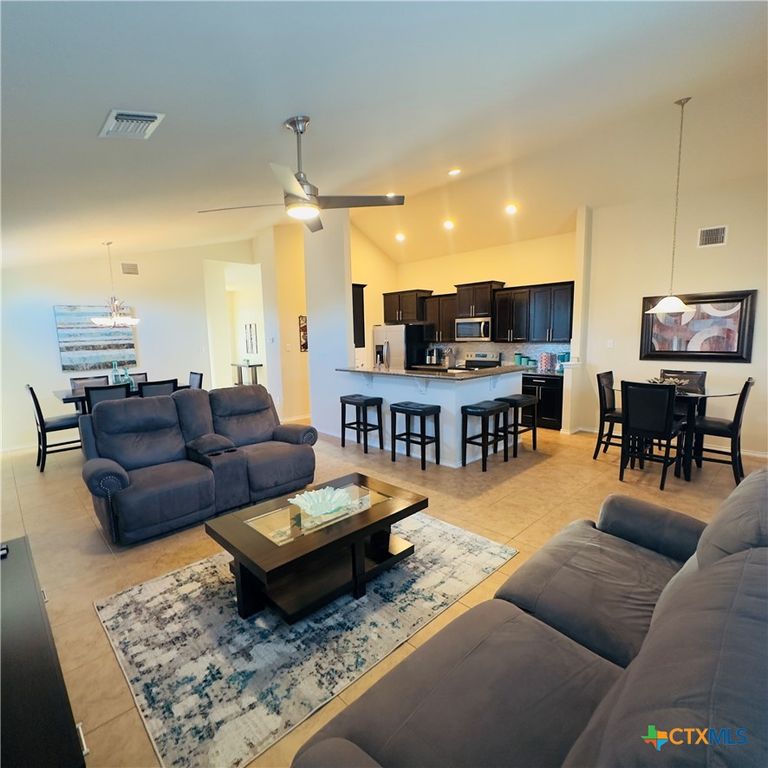 Image 7 of property listing at 1521 Starlight Drive, Temple, TX 76502