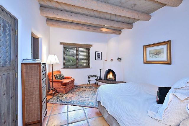 213 Tano Road, Santa Fe, NM 87506