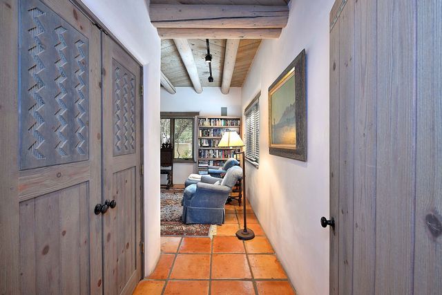 213 Tano Road, Santa Fe, NM 87506