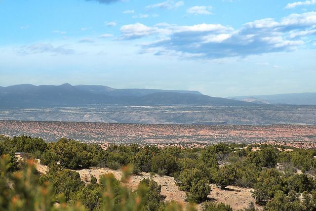 213 Tano Road, Santa Fe, NM 87506