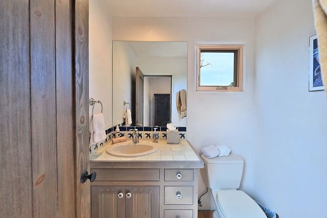 213 Tano Road, Santa Fe, NM 87506