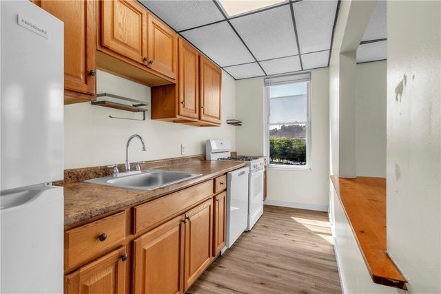 5132 Butler St, Lawrenceville, PA 15201