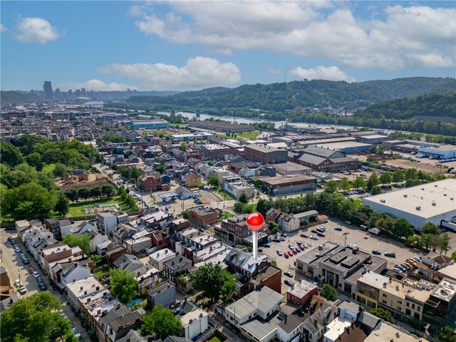 5132 Butler St, Lawrenceville, PA 15201