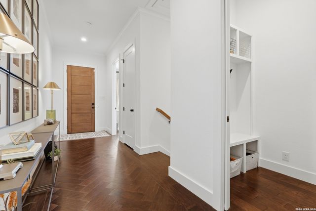 23850 Castle Peak, San Antonio, TX 78258