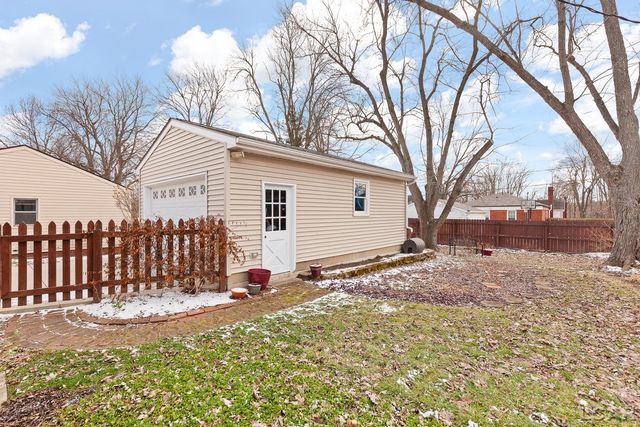 1335 Spencer Place, Adrian, MI 49221