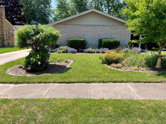 1335 Spencer Place, Adrian, MI 49221