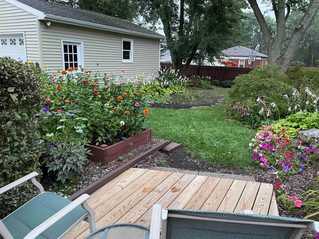 1335 Spencer Place, Adrian, MI 49221